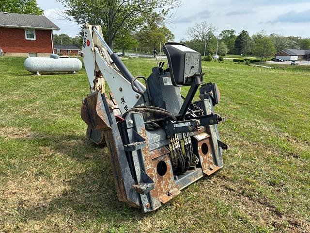 Image of Bobcat 8811 equipment image 1