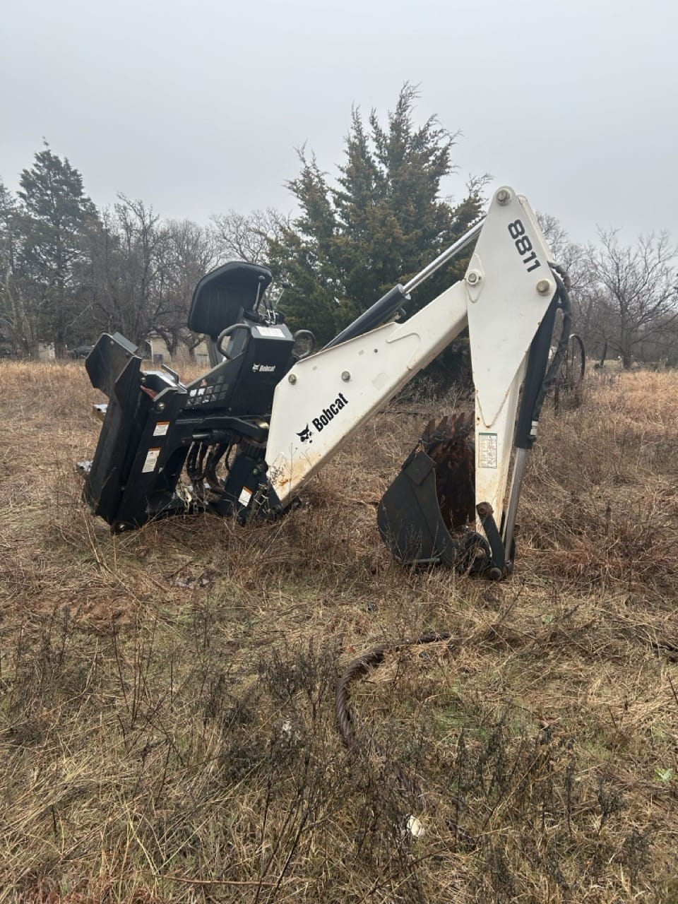 Bobcat 8811 Equipment Image0