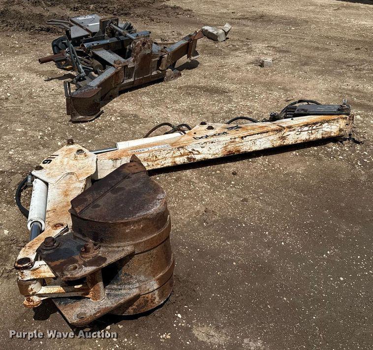 Image of Bobcat 911 Primary image