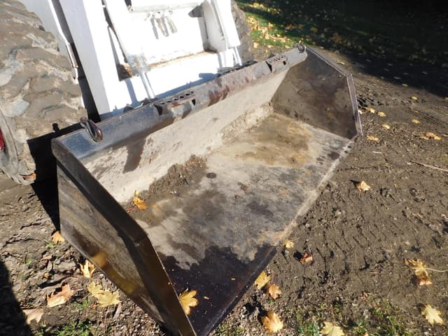 Image of Bobcat 943 equipment image 2