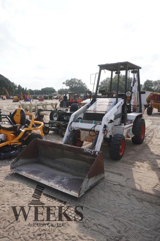 Main image Bobcat B100