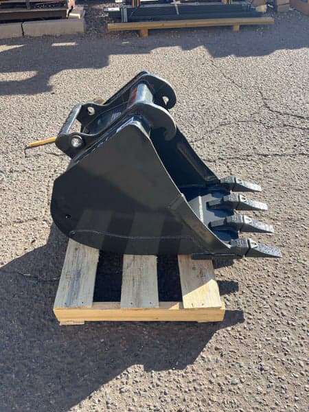 Image of Bobcat MX4-18-T equipment image 1