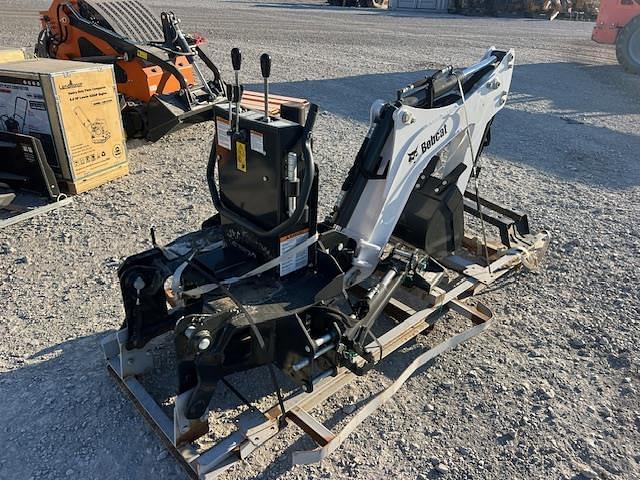 Image of Bobcat BH66 equipment image 2