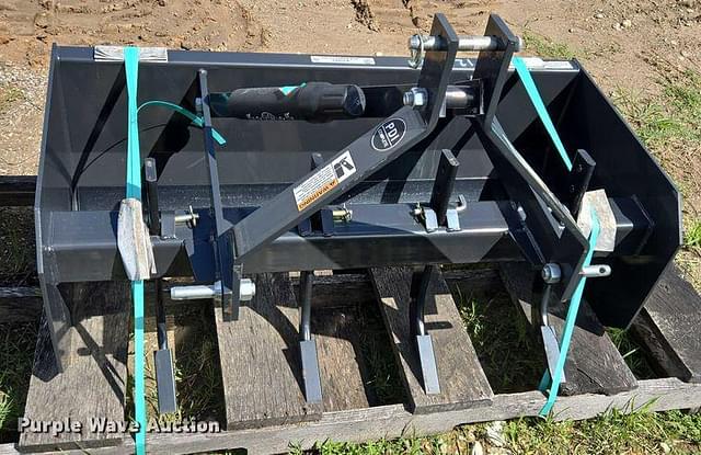 Image of Bobcat Blade Box 48 equipment image 1