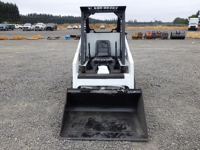 Image of Bobcat 533 equipment image 1