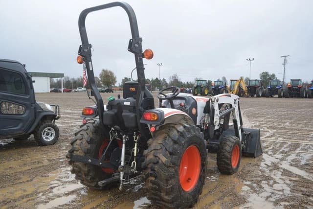 Image of Bobcat CT2040 equipment image 2