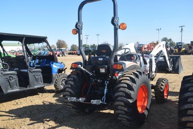 Image of Bobcat CT2040 equipment image 2