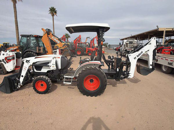 Bobcat CT2040 Equipment Image0