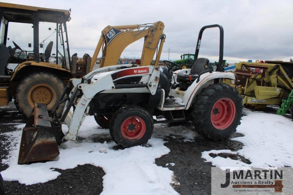 Bobcat CT445 Equipment Image0