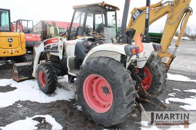 Image of Bobcat CT445 equipment image 3