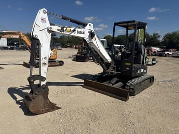 Main image Bobcat E35i