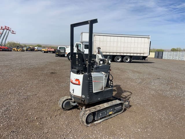 Image of Bobcat E10 equipment image 2