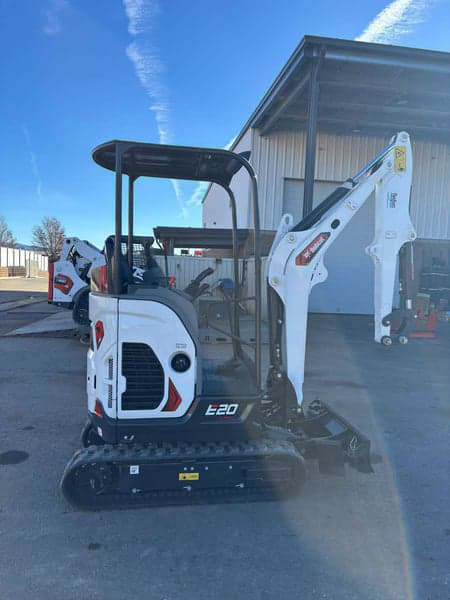 Image of Bobcat E20 equipment image 1