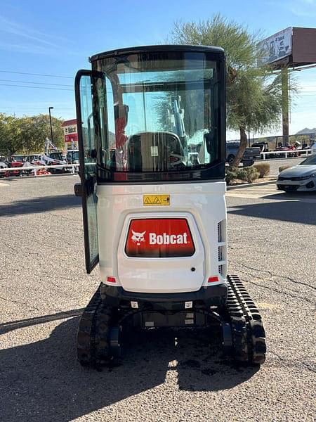 Image of Bobcat E20 equipment image 3