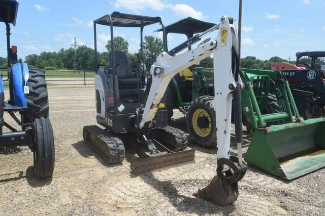 Image of Bobcat E20 equipment image 1