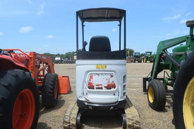 Image of Bobcat E20 equipment image 2