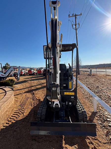 Image of Bobcat E20 equipment image 2