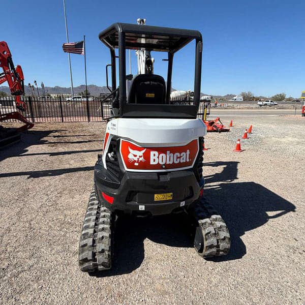 Image of Bobcat E26 equipment image 3