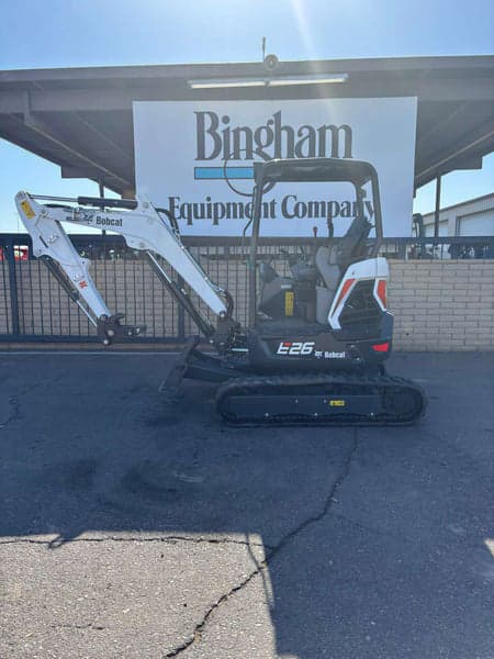 Image of Bobcat E26 equipment image 4