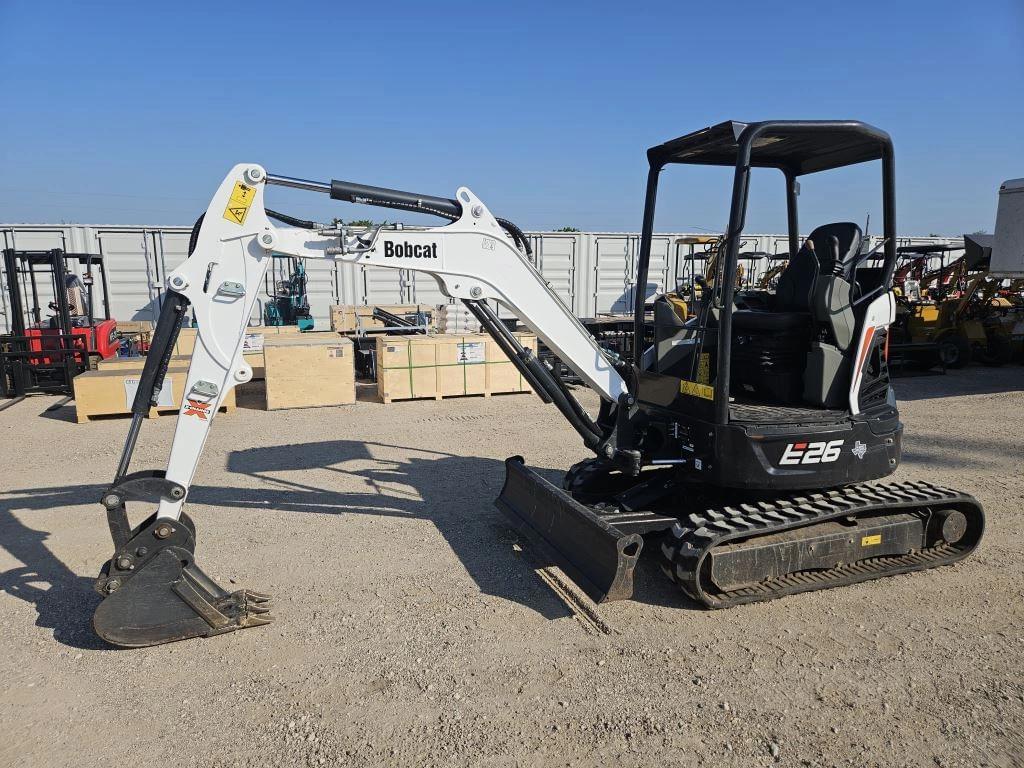 Image of Bobcat E26 Primary image