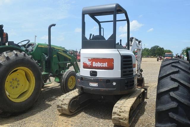 Image of Bobcat E26 equipment image 2