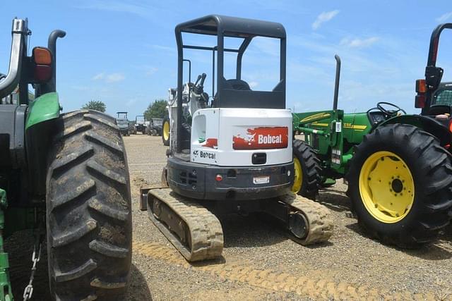 Image of Bobcat E26 equipment image 1