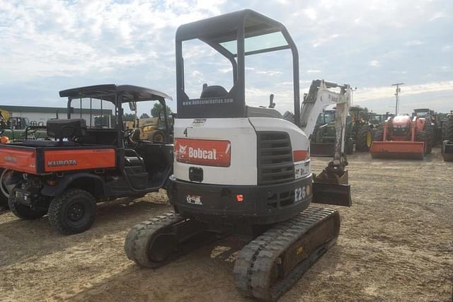 Image of Bobcat E26 equipment image 2