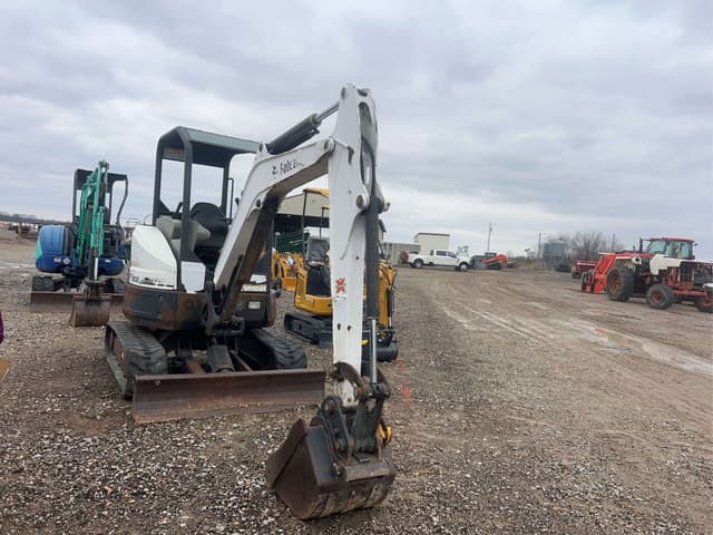 Image of Bobcat E26 equipment image 4