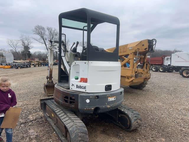 Image of Bobcat E26 equipment image 1