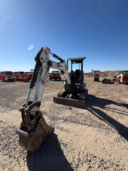 Image of Bobcat E26 equipment image 2
