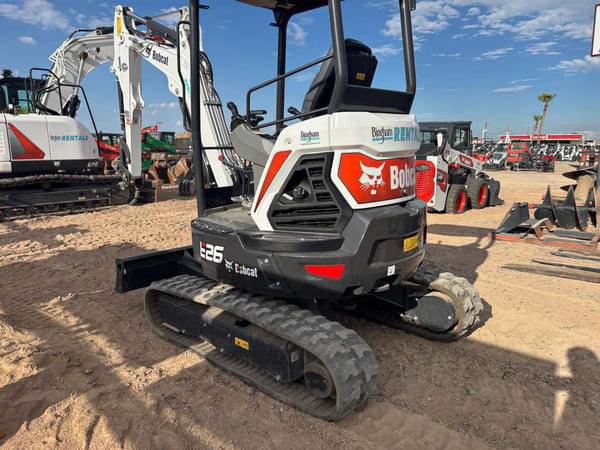 Image of Bobcat E26 equipment image 3