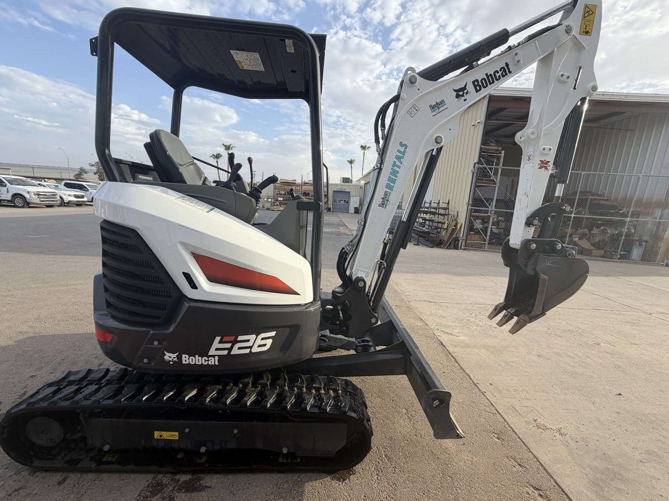 Bobcat E26 Equipment Image0