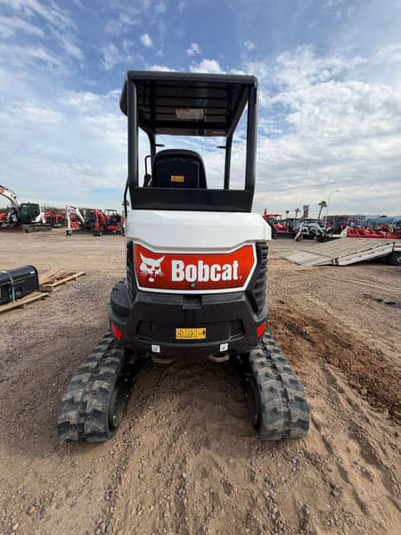 Image of Bobcat E26 equipment image 3