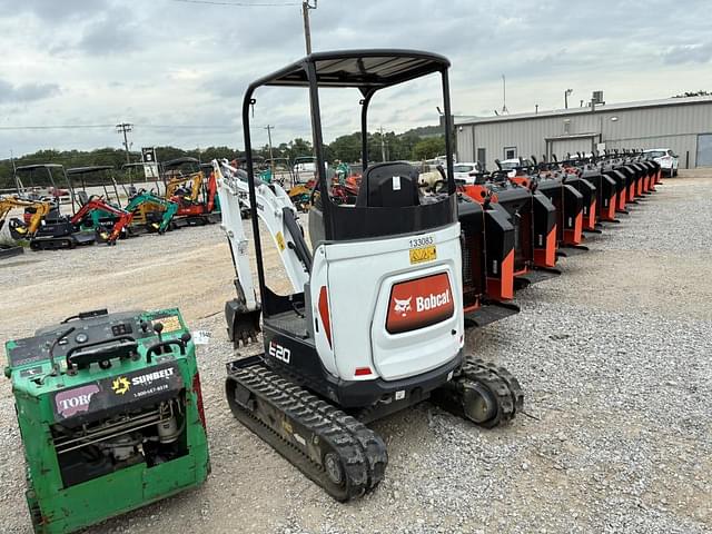 Image of Bobcat E20 equipment image 3