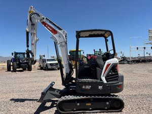 Bobcat E32 Image