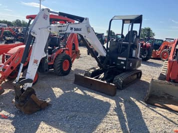 Main image Bobcat E32