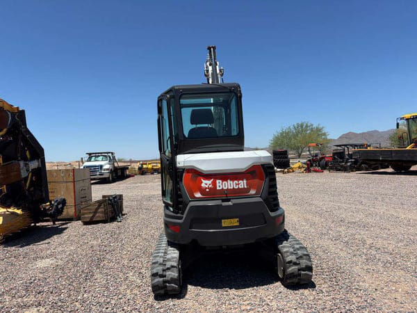 Bobcat E35 Equipment Image0