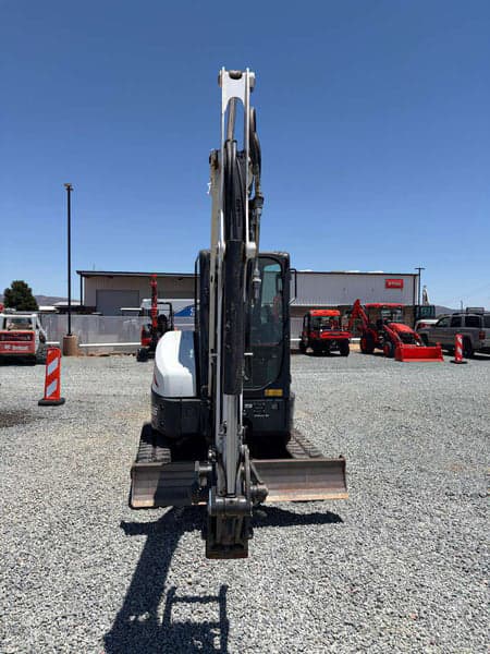 Image of Bobcat E35 equipment image 2