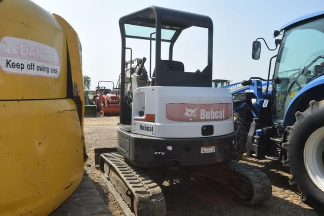 Image of Bobcat E35 equipment image 1