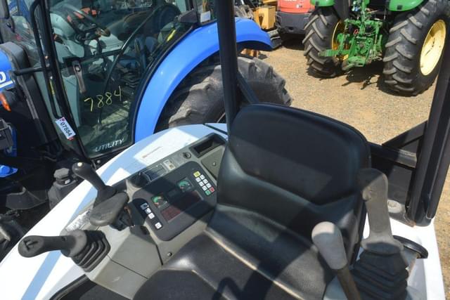Image of Bobcat E35 equipment image 4
