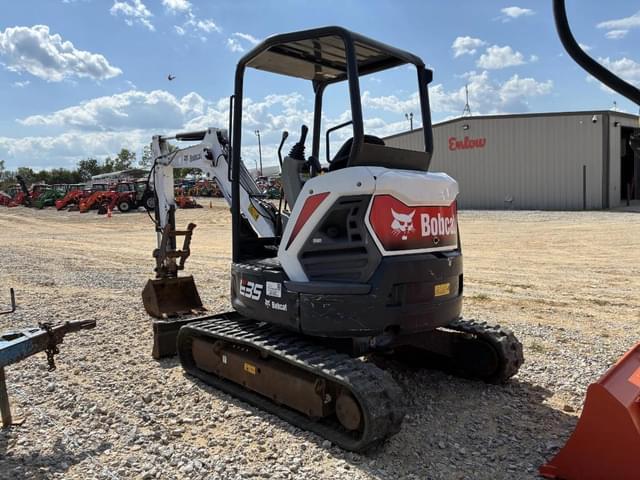 Image of Bobcat E35 equipment image 3