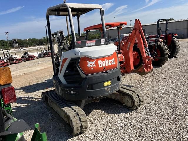 Image of Bobcat E35i equipment image 3