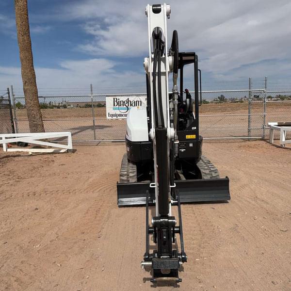 Image of Bobcat E38 equipment image 2