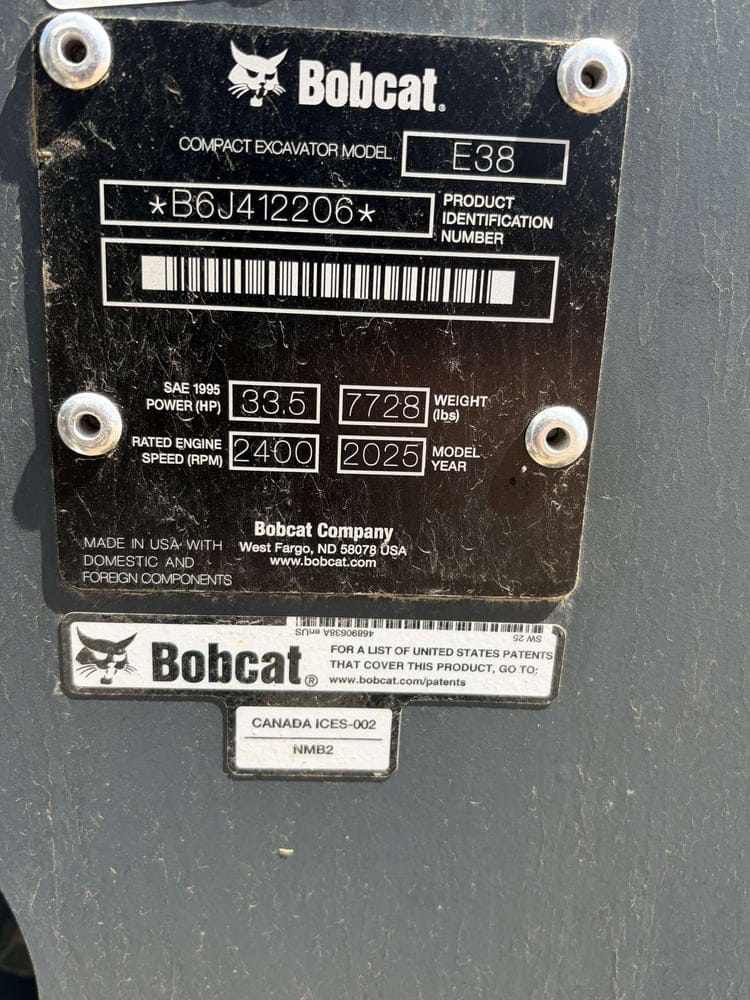 Bobcat E38 Equipment Image0