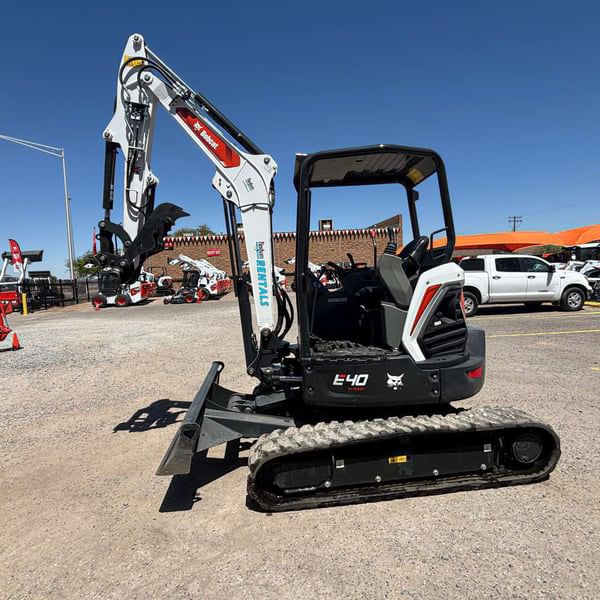 Bobcat E40 Equipment Image0