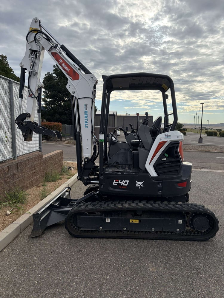 Bobcat E40 Equipment Image0