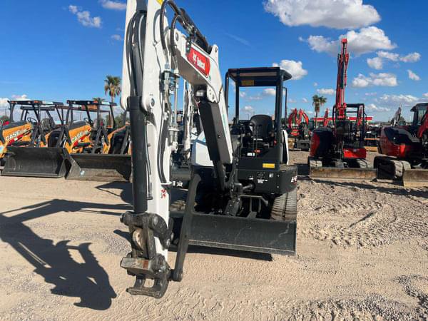 Image of Bobcat E42 equipment image 2