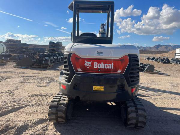 Image of Bobcat E42 equipment image 3