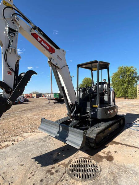 Bobcat E42 Equipment Image0