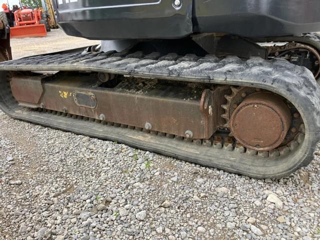 Image of Bobcat E42 equipment image 4